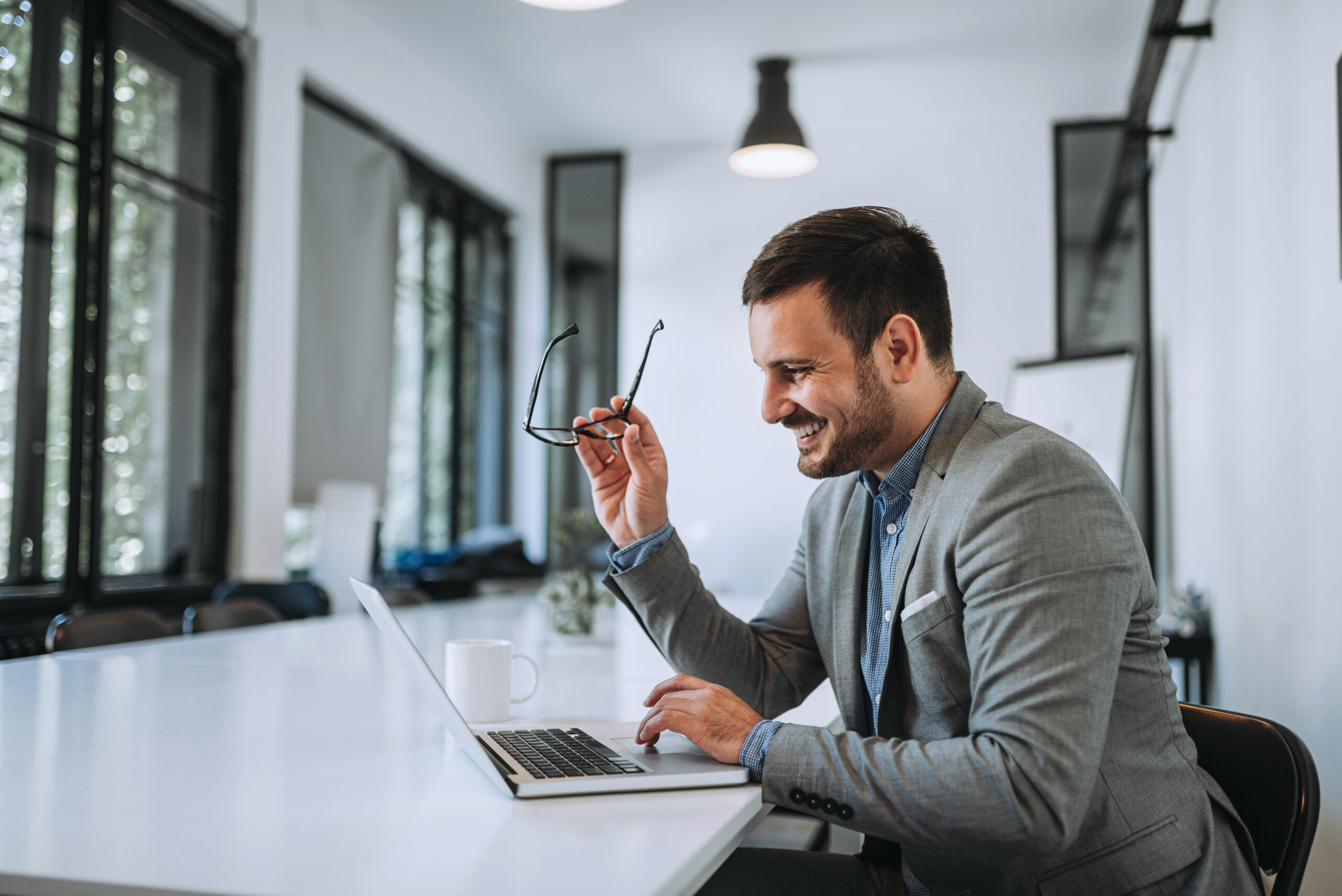 Smart Working nelle PMI: come lavorare ovunque senza perdere controllo, clienti e qualità